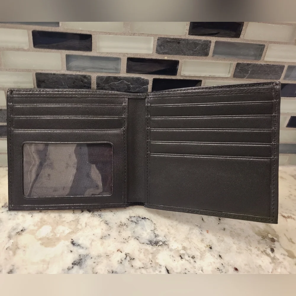 Tumi Black Leather Bifold Wallet